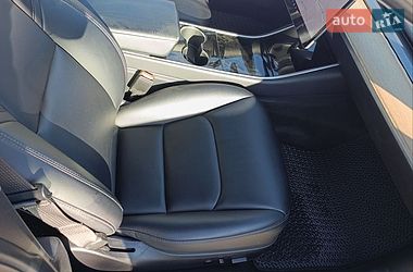 Седан Tesla Model 3 2018 в Львове фото 7 Седан Tesla Model 3 2018 в Львове