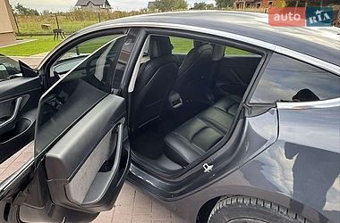 Седан Tesla Model 3 2020 в Виннице фото 10 Седан Tesla Model 3 2020 в Виннице