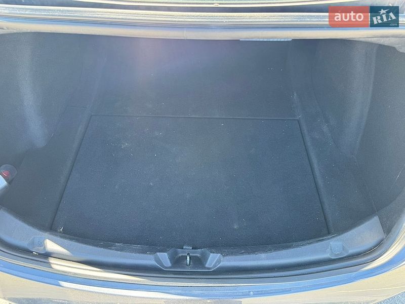 Седан Tesla Model 3 2019 в Запорожье