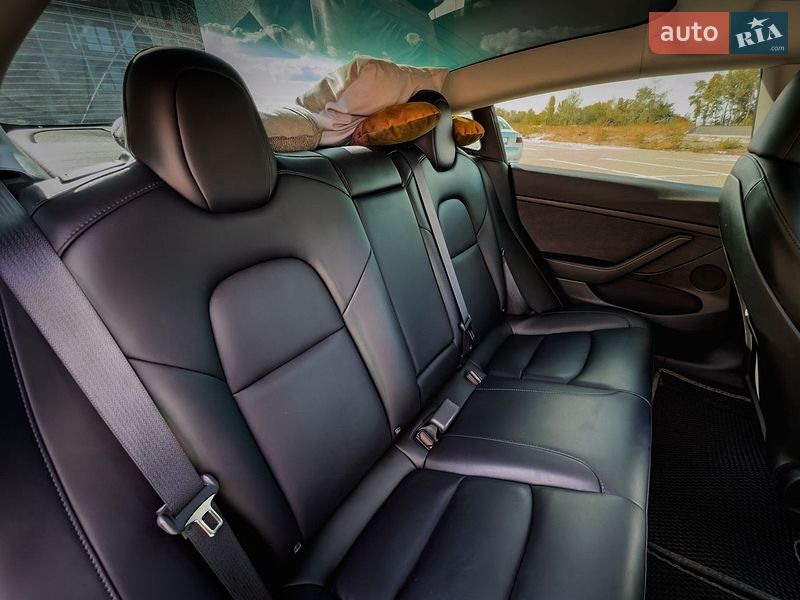 Седан Tesla Model 3 2023 в Черкассах фото 20 Седан Tesla Model 3 2023 в Черкассах