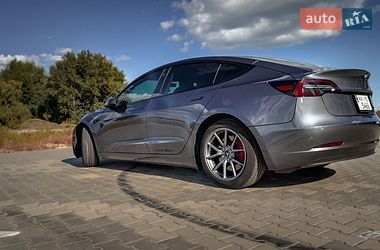 Седан Tesla Model 3 2023 в Черкассах фото 34 Седан Tesla Model 3 2023 в Черкассах