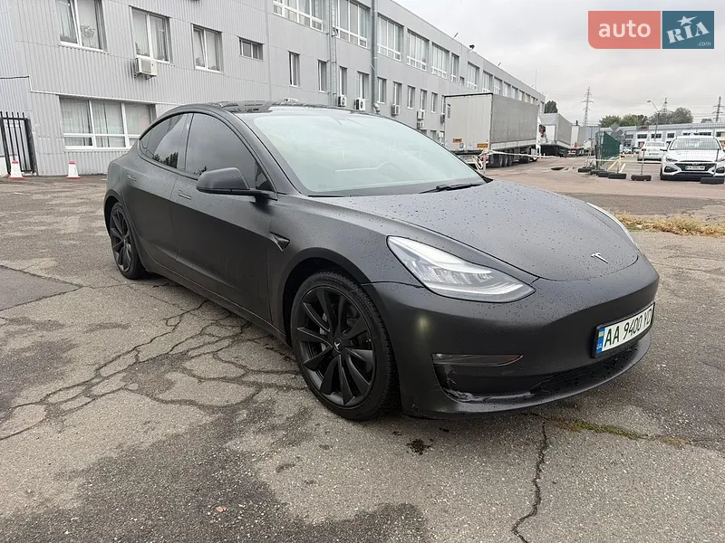 Tesla Model 3 2019