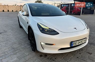 Седан Tesla Model 3 2021 в Вознесенську