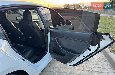Седан Tesla Model 3 2021 в Вознесенську