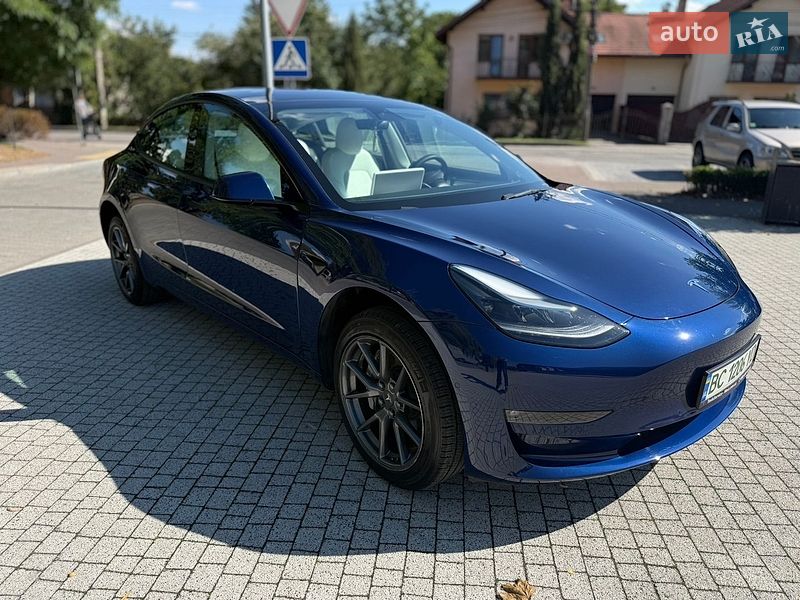 Tesla Model 3 2022 Tesla Model 3 2022