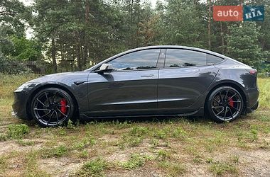 Седан Tesla Model 3 2024 в Полтаві
