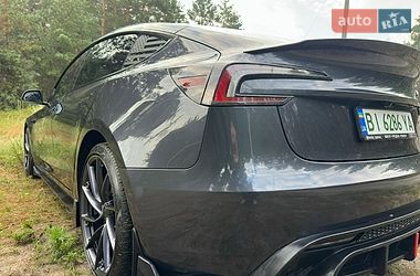 Седан Tesla Model 3 2024 в Полтаві