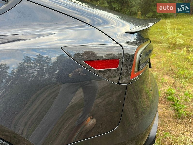 Седан Tesla Model 3 2024 в Полтаві
