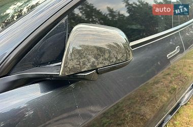 Седан Tesla Model 3 2024 в Полтаві