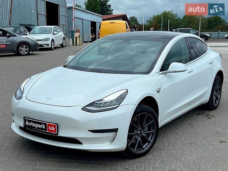 Tesla Model 3 2020 Tesla Model 3 2020