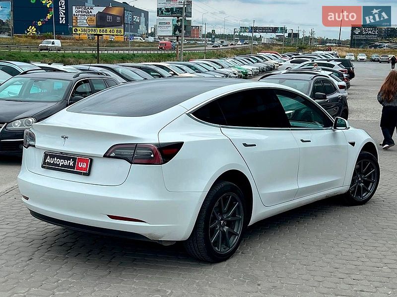 Седан Tesla Model 3 2020 в Дрогобыче фото 10 Седан Tesla Model 3 2020 в Дрогобыче