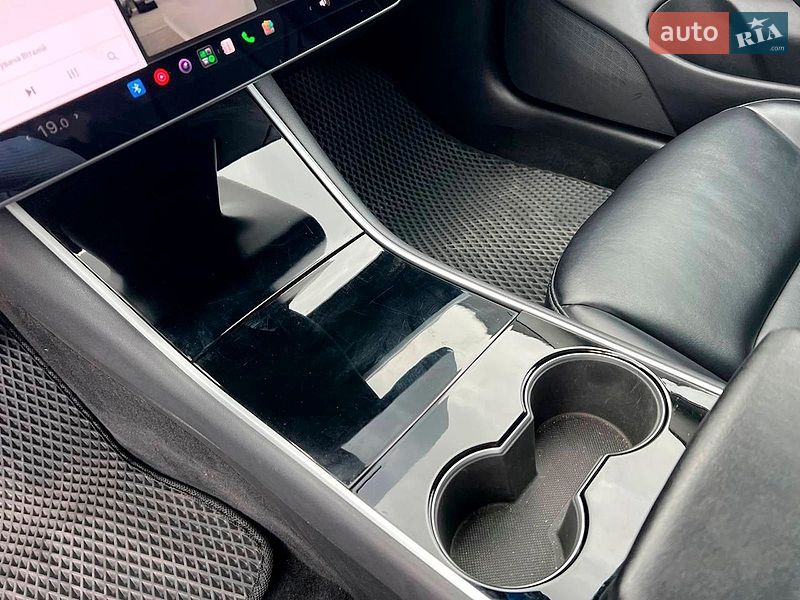 Седан Tesla Model 3 2020 в Дрогобыче фото 34 Седан Tesla Model 3 2020 в Дрогобыче