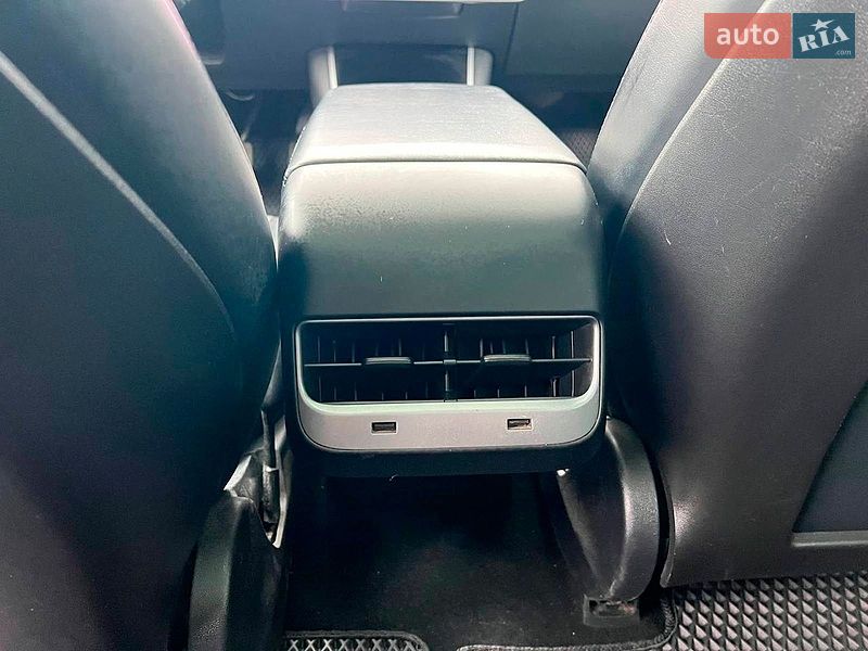 Седан Tesla Model 3 2020 в Дрогобыче фото 40 Седан Tesla Model 3 2020 в Дрогобыче