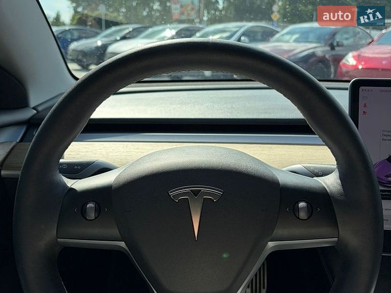 Седан Tesla Model 3 2021 в Киеве фото 18 Седан Tesla Model 3 2021 в Киеве