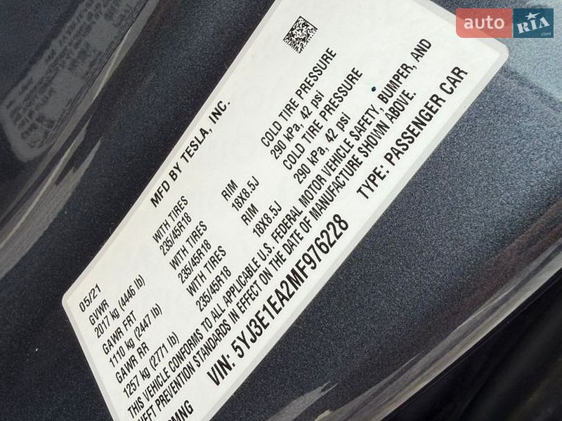 Седан Tesla Model 3 2021 в Киеве фото 30 Седан Tesla Model 3 2021 в Киеве