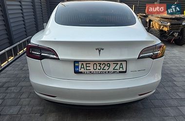 Седан Tesla Model 3 2020 в Дніпрі