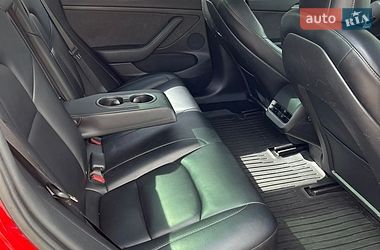 Седан Tesla Model 3 2022 в Луцке