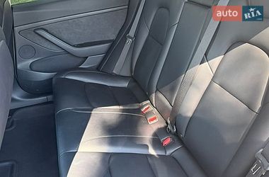 Седан Tesla Model 3 2022 в Ивано-Франковске