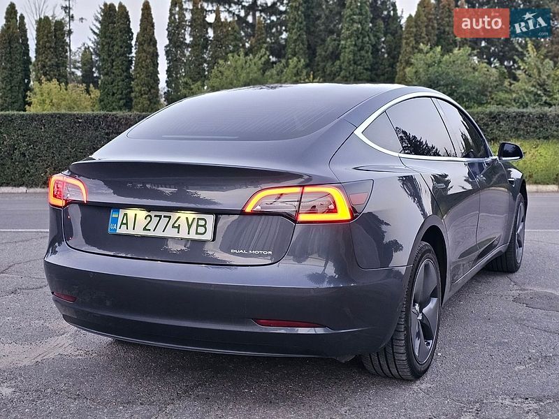 Седан Tesla Model 3 2020 в Белой Церкви