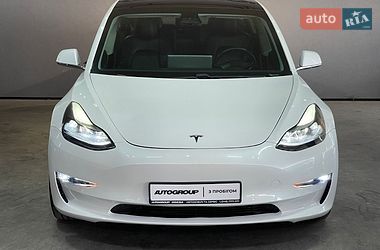 Седан Tesla Model 3 2020 в Одессе