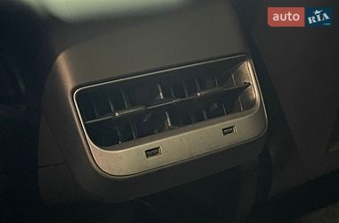 Седан Tesla Model 3 2020 в Одессе