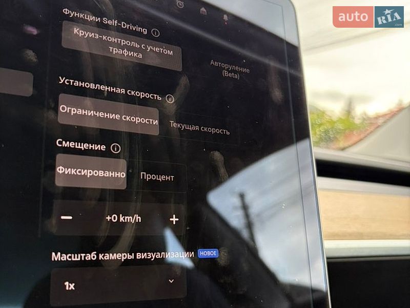 Седан Tesla Model 3 2021 в Киеве