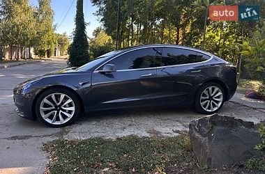Седан Tesla Model 3 2018 в Одессе