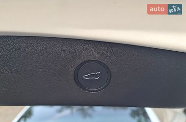 Седан Tesla Model 3 2021 в Ківерцях