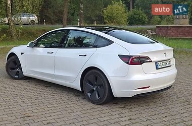Седан Tesla Model 3 2021 в Ківерцях