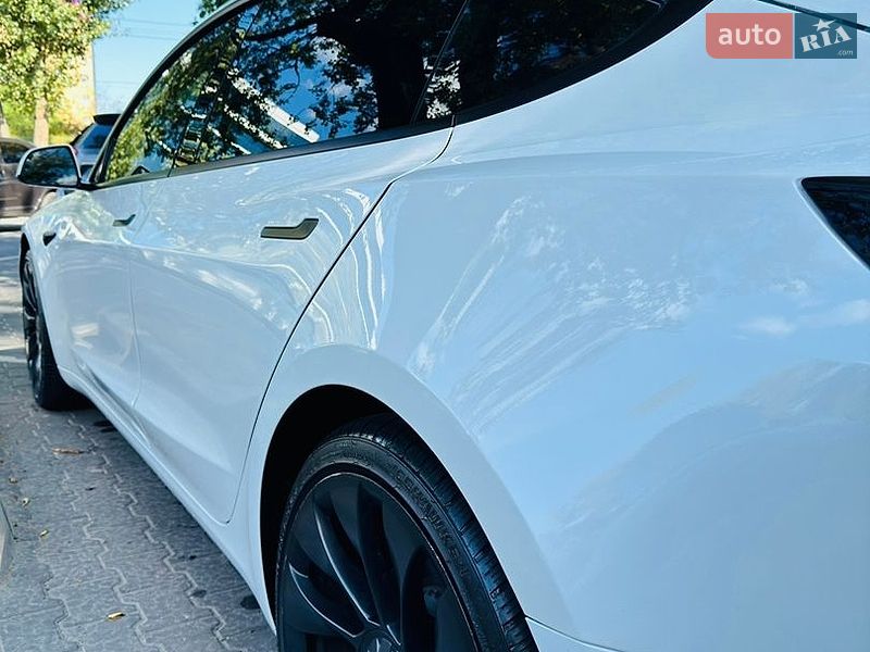 Седан Tesla Model 3 2021 в Киеве фото 8 Седан Tesla Model 3 2021 в Киеве