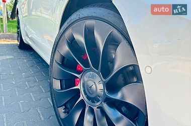 Седан Tesla Model 3 2021 в Киеве фото 11 Седан Tesla Model 3 2021 в Киеве