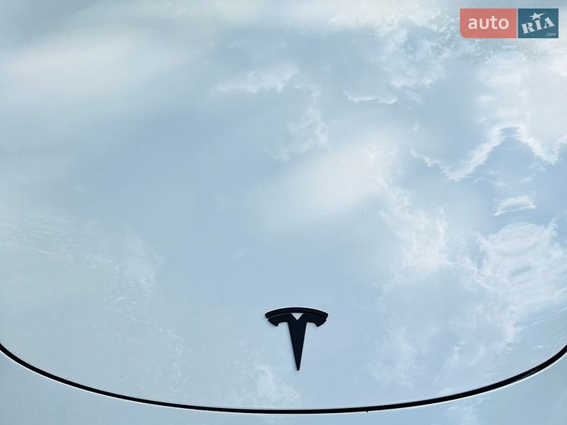 Седан Tesla Model 3 2021 в Киеве фото 16 Седан Tesla Model 3 2021 в Киеве