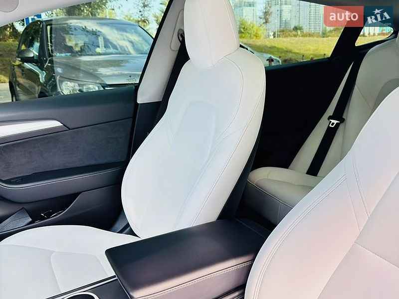 Седан Tesla Model 3 2021 в Киеве фото 20 Седан Tesla Model 3 2021 в Киеве