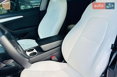 Седан Tesla Model 3 2021 в Киеве фото 21 Седан Tesla Model 3 2021 в Киеве