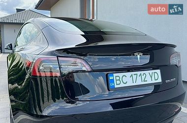 Седан Tesla Model 3 2021 в Львові фото 8 Седан Tesla Model 3 2021 в Львові