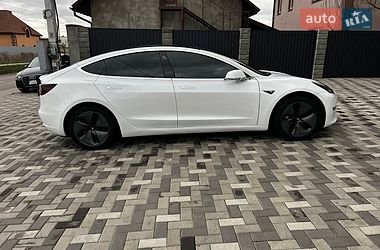 Седан Tesla Model 3 2019 в Києві