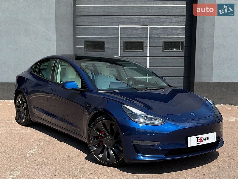 Седан Tesla Model 3 2021 в Киеве Седан Tesla Model 3 2021 в Киеве
