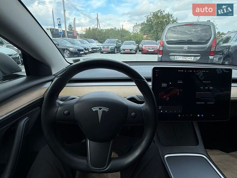 Седан Tesla Model 3 2021 в Стрые фото 24 Седан Tesla Model 3 2021 в Стрые
