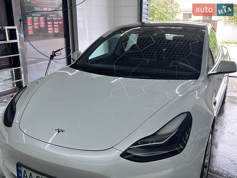Tesla Model 3 2022 Tesla Model 3 2022