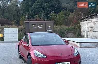 Седан Tesla Model 3 2019 в Ивано-Франковске