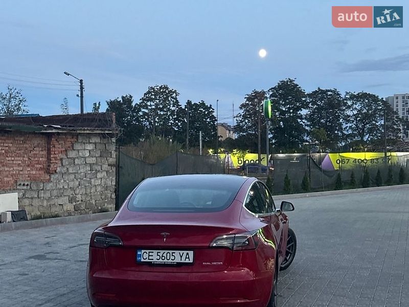 Седан Tesla Model 3 2019 в Ивано-Франковске