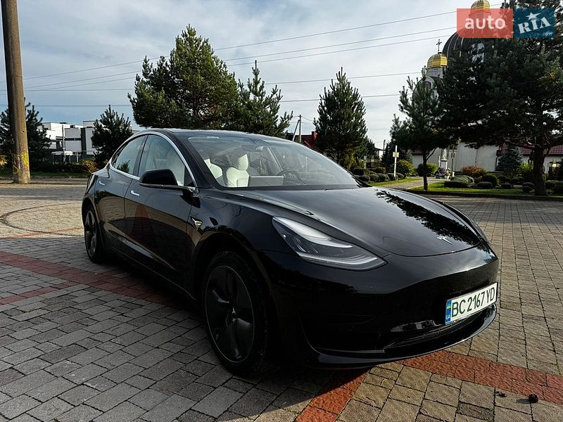 Седан Tesla Model 3 2020 в Львові фото 4 Седан Tesla Model 3 2020 в Львові