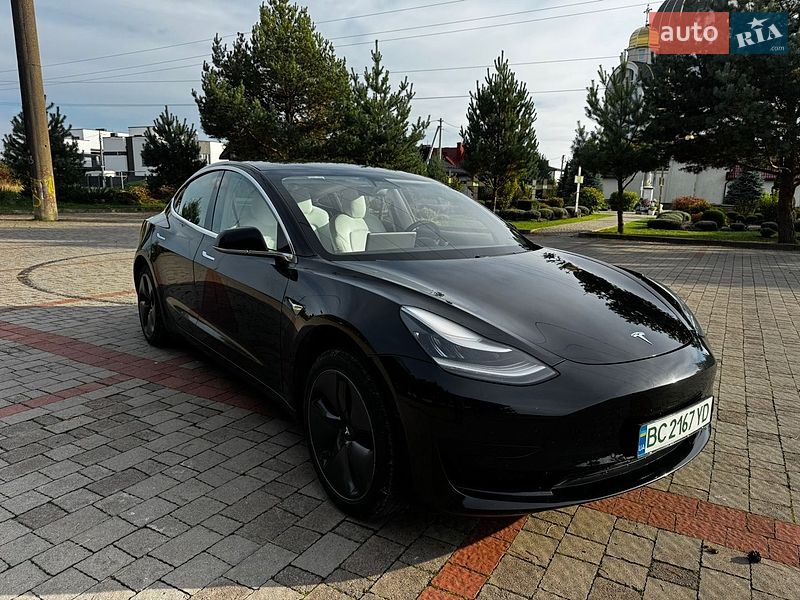 Седан Tesla Model 3 2020 в Львові фото 5 Седан Tesla Model 3 2020 в Львові