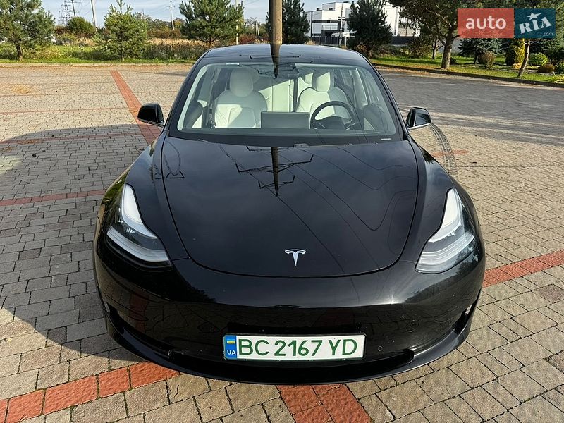 Седан Tesla Model 3 2020 в Львові фото 7 Седан Tesla Model 3 2020 в Львові