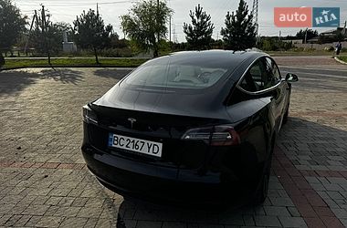 Седан Tesla Model 3 2020 в Львові фото 11 Седан Tesla Model 3 2020 в Львові