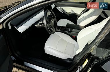 Седан Tesla Model 3 2020 в Львові фото 16 Седан Tesla Model 3 2020 в Львові