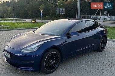 Седан Tesla Model 3 2019 в Луцке фото 12 Седан Tesla Model 3 2019 в Луцке