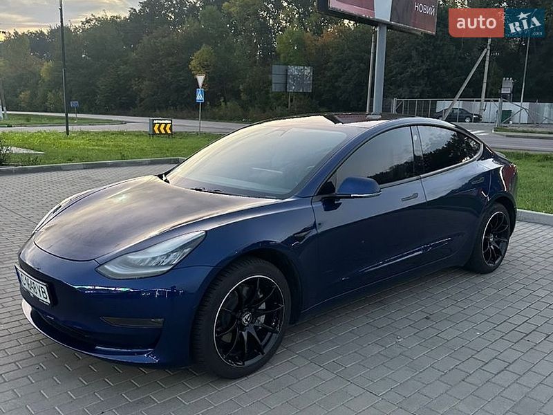 Седан Tesla Model 3 2019 в Луцке фото 12 Седан Tesla Model 3 2019 в Луцке