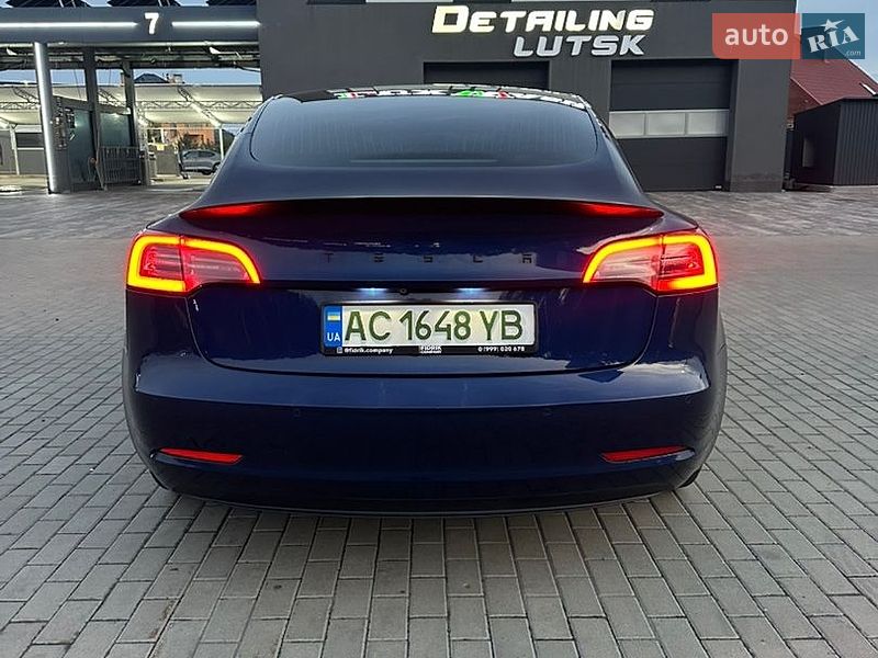 Седан Tesla Model 3 2019 в Луцке фото 15 Седан Tesla Model 3 2019 в Луцке