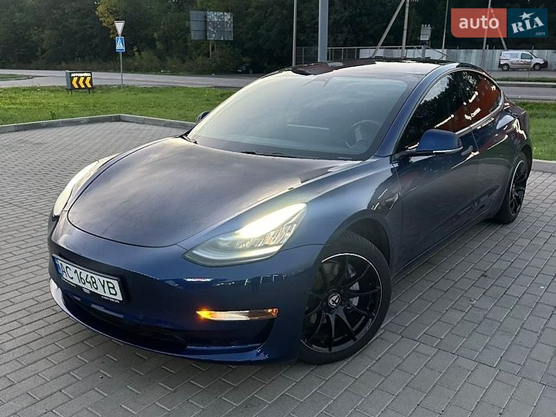 Седан Tesla Model 3 2019 в Луцке фото 18 Седан Tesla Model 3 2019 в Луцке